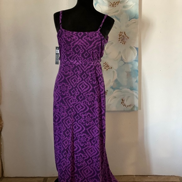 Essentials by Milano purple maxi dress - Picture 3 of 4